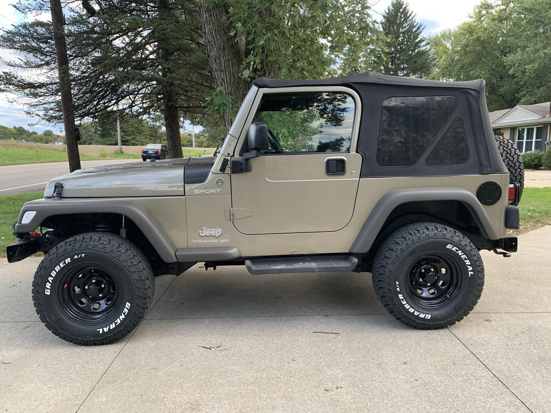 Jeep Gladiator Introduction 1190CEB0-B869-481F-AD07-2AFC168920B4