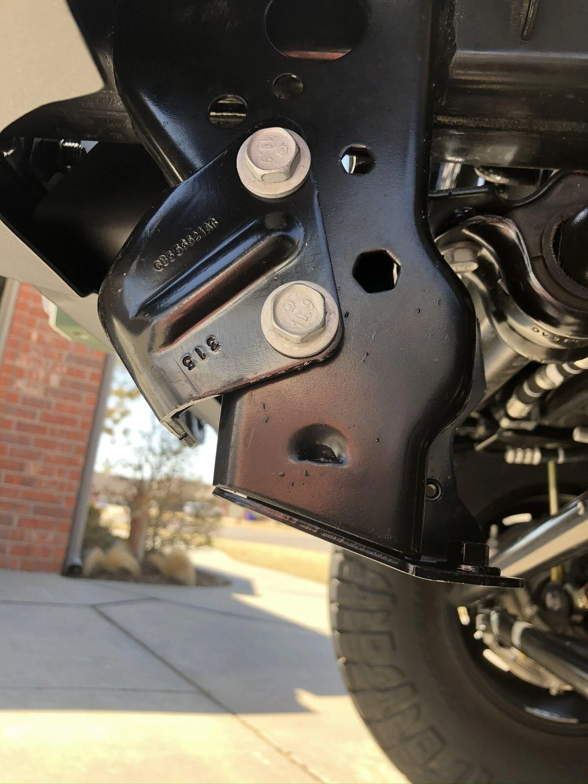 Jeep Gladiator Install Mojave front skid plate on Overland? C6A83088-C838-481B-9DB9-A68C572B6D04