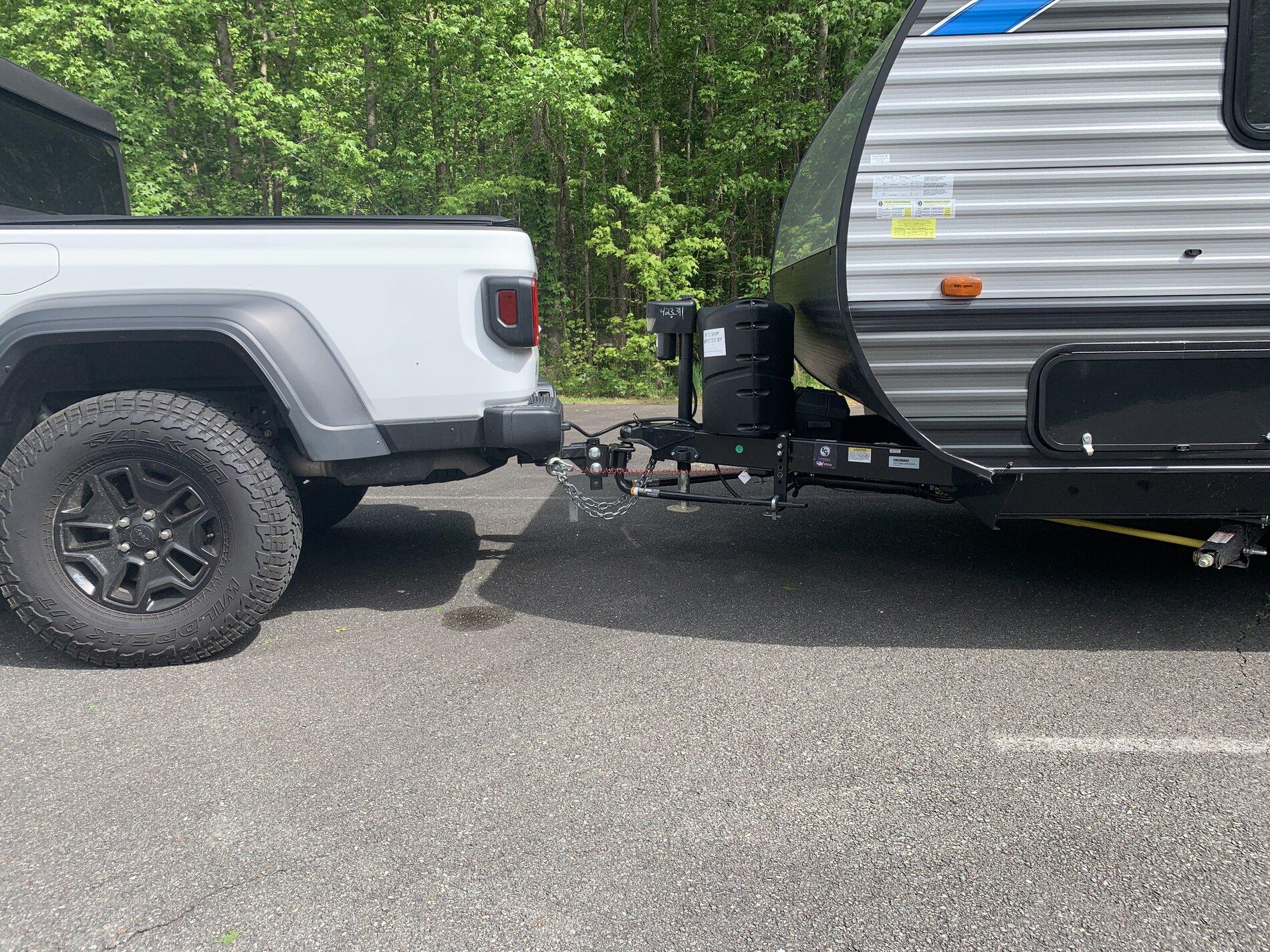 Jeep Gladiator show me your max tow. 1AC872A1-51AC-480E-B61B-4C1D00B78523