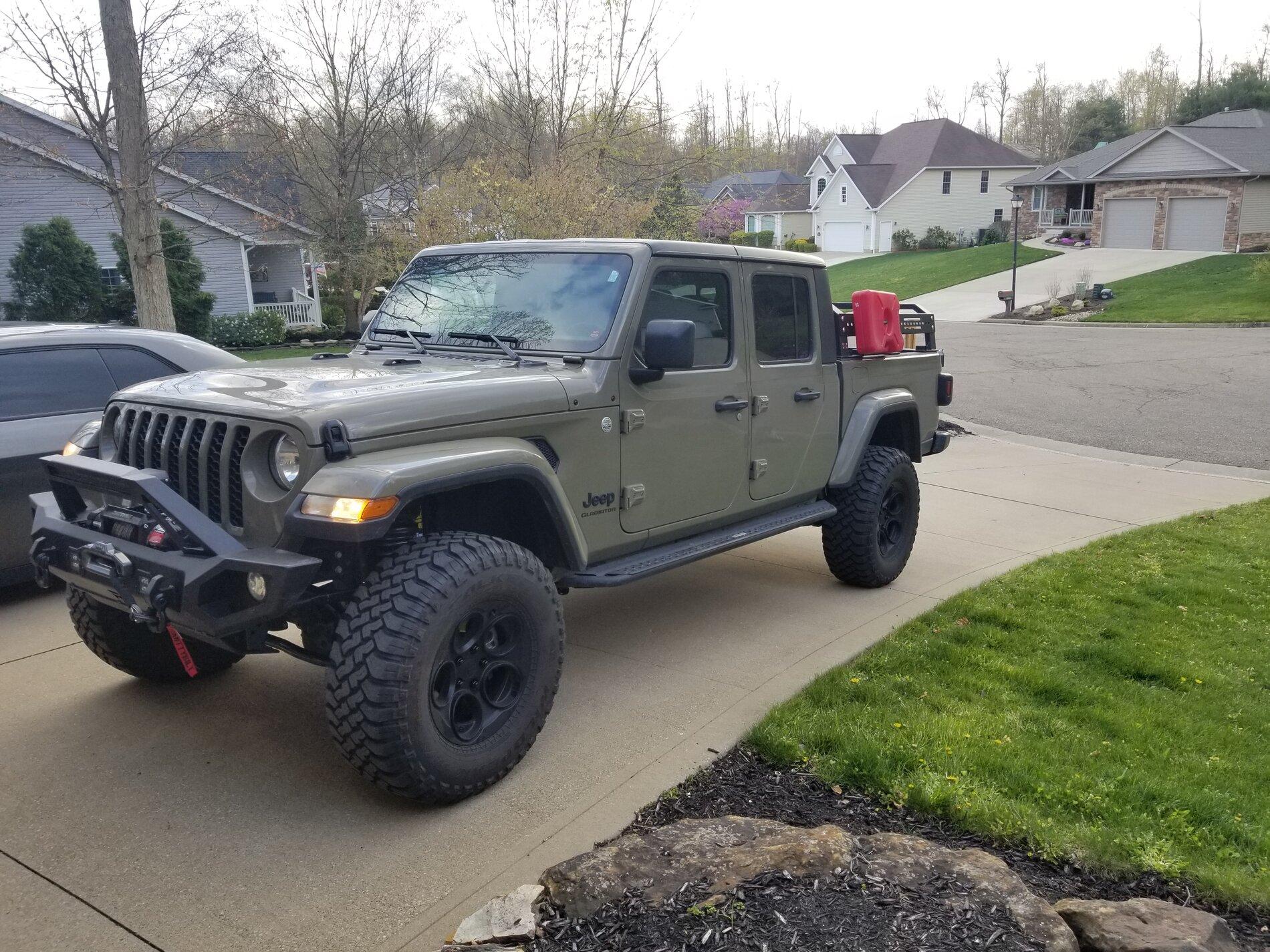Jeep Gladiator Is a 3.5 inch lift too much for 35s? 20210421_183918