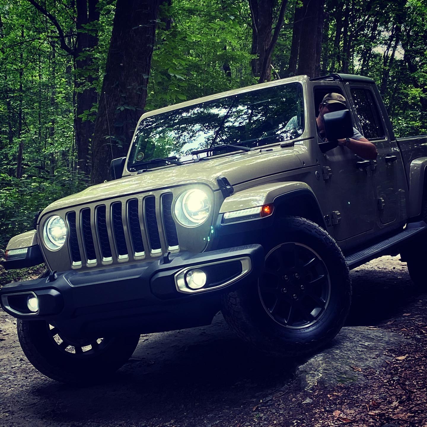 Jeep Gladiator GOBI Gladiator JT Club C480702C-4F1B-43E0-BA51-B7E0471AD2CD