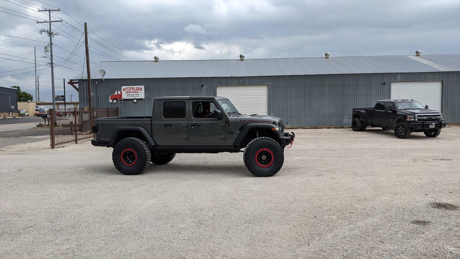 Jeep Gladiator Midlife Crisis? Hemi Conversion PXL_20210518_195106228