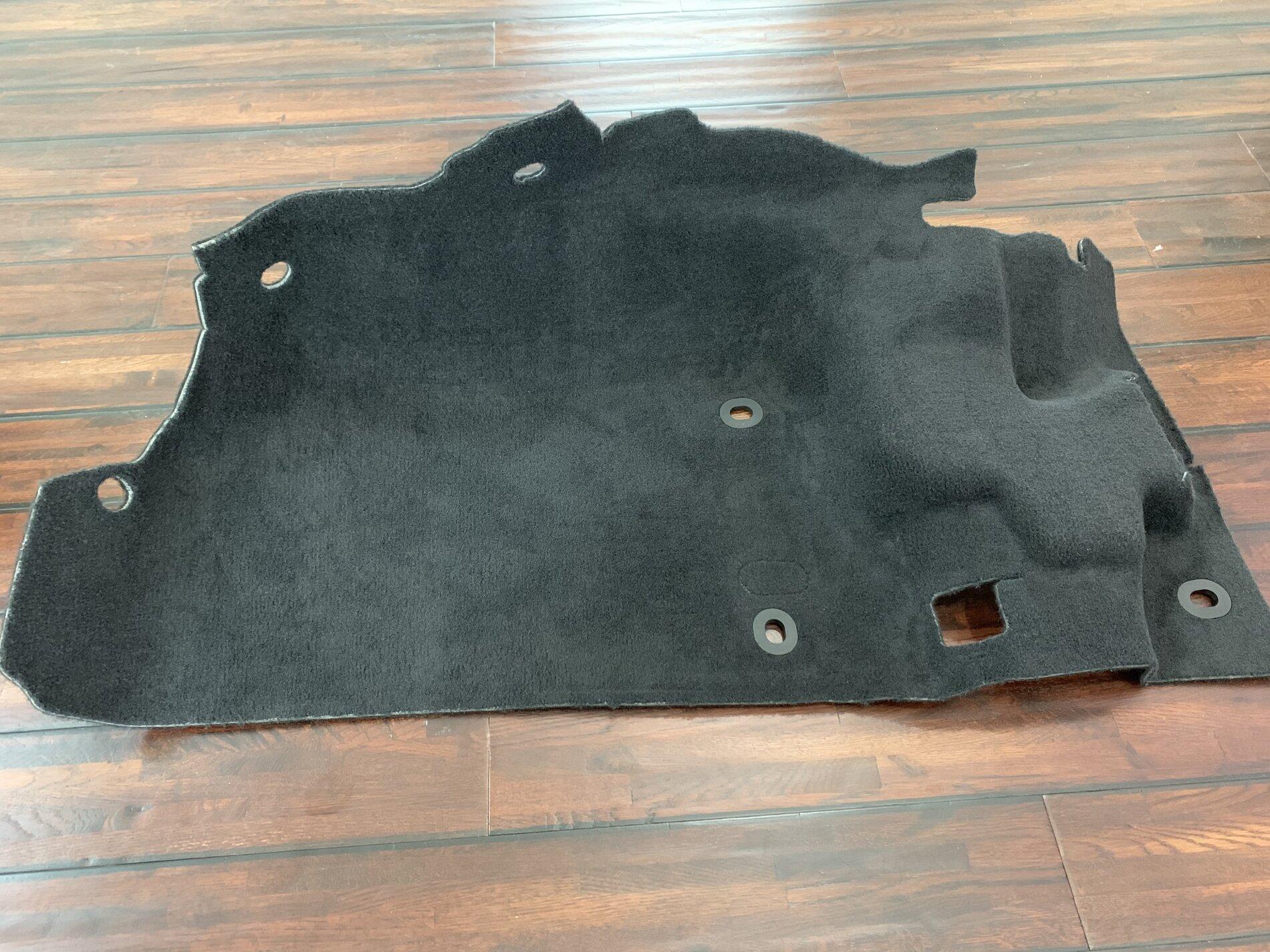 Jeep Gladiator OEM Carpet and Mats IMG_0057.JPG