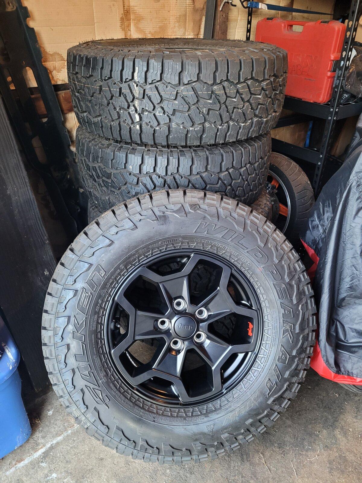 Jeep Gladiator Set of 4 Launch Edition Wheels and Wildpeak AT3 Tires 20210518_195519