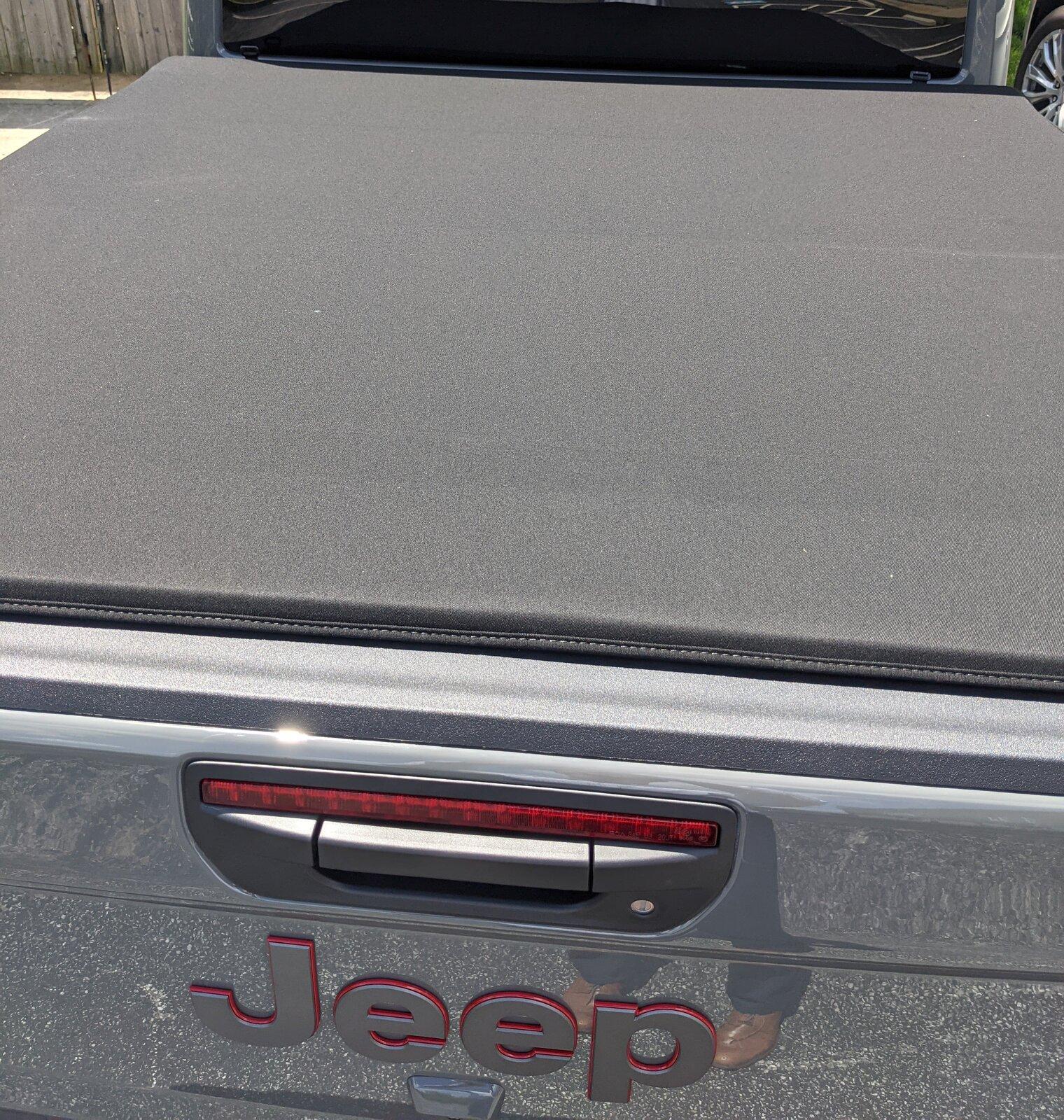 Jeep Gladiator For Sale: OEM Soft/Roll-up Tonneau Bed Cover PXL_20210514_164841564