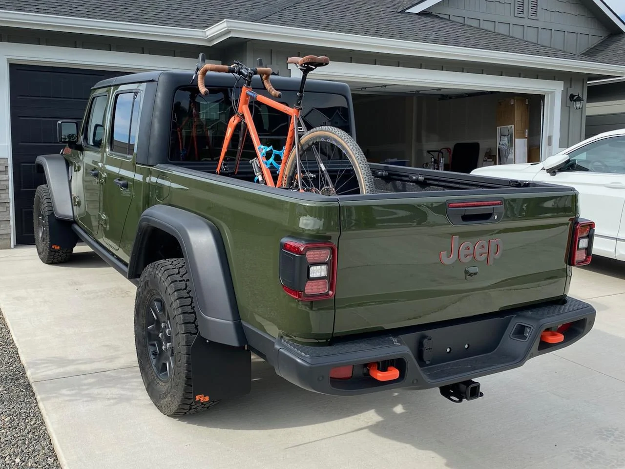 Jeep Gladiator Jeremy's 2021 Mojave IMG_1872