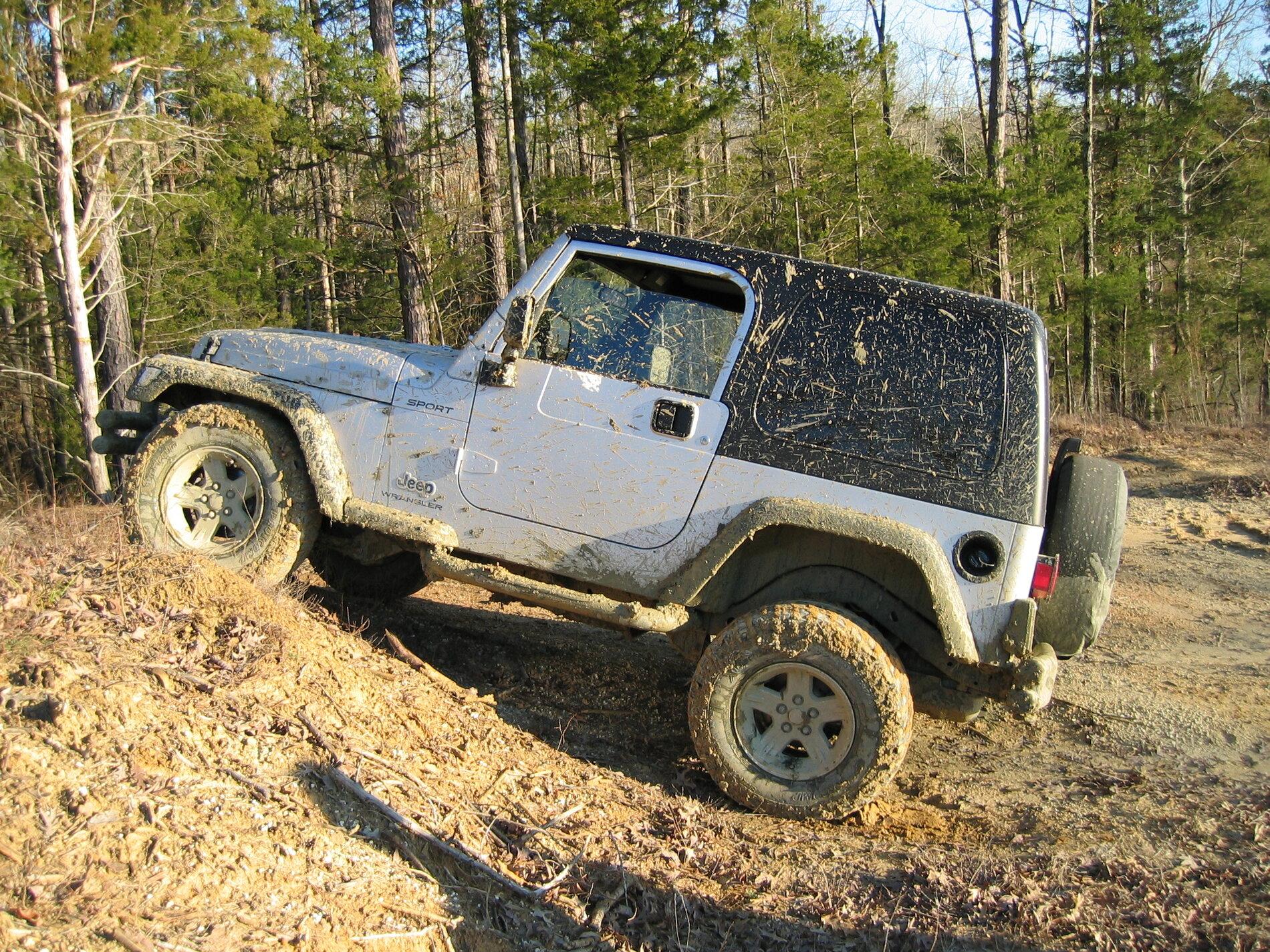 Jeep Gladiator How many Jeep branded rides have you owned? 102_0218.JPG