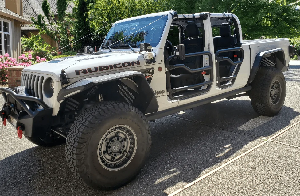 Jeep Gladiator Aftermarket Fender Flares - Rubicon style, or other 1621535646783
