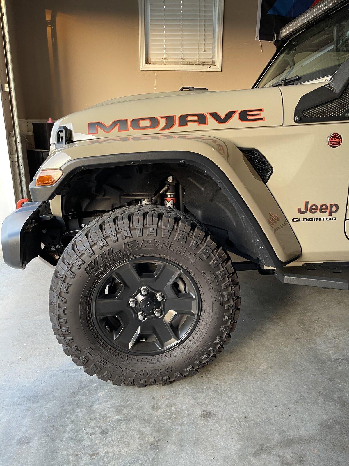 Jeep Gladiator Like New Black Mojave Takeoff Wheels & Tires 3E1CE7BE-3C92-4916-B91A-F00D39C7D322