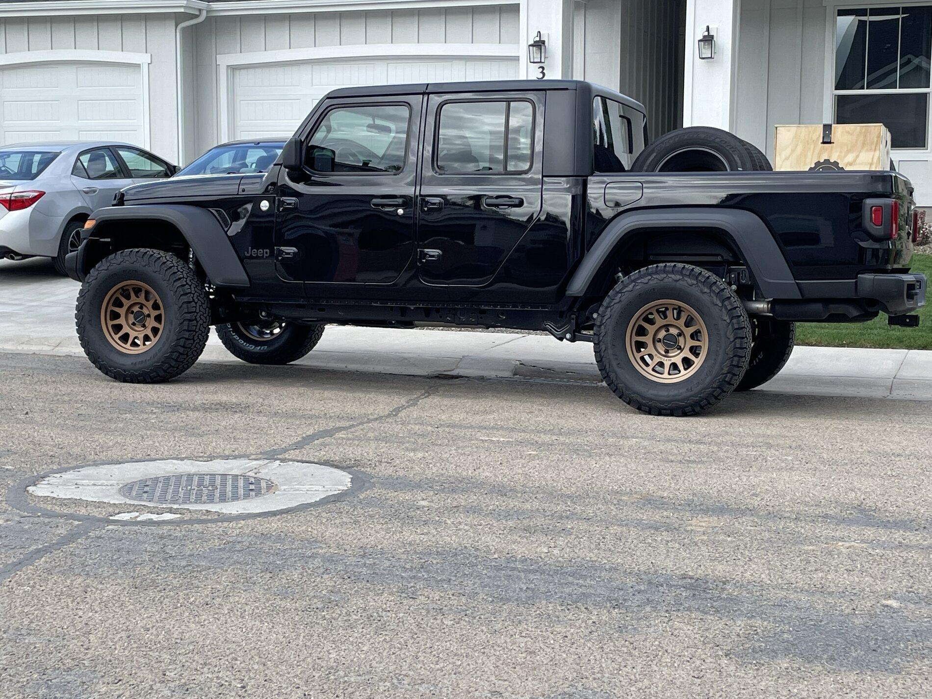 Jeep Gladiator What did you do WITH your Gladiator today? 9310D19B-2D4D-41DB-A757-76A2110E4F8F
