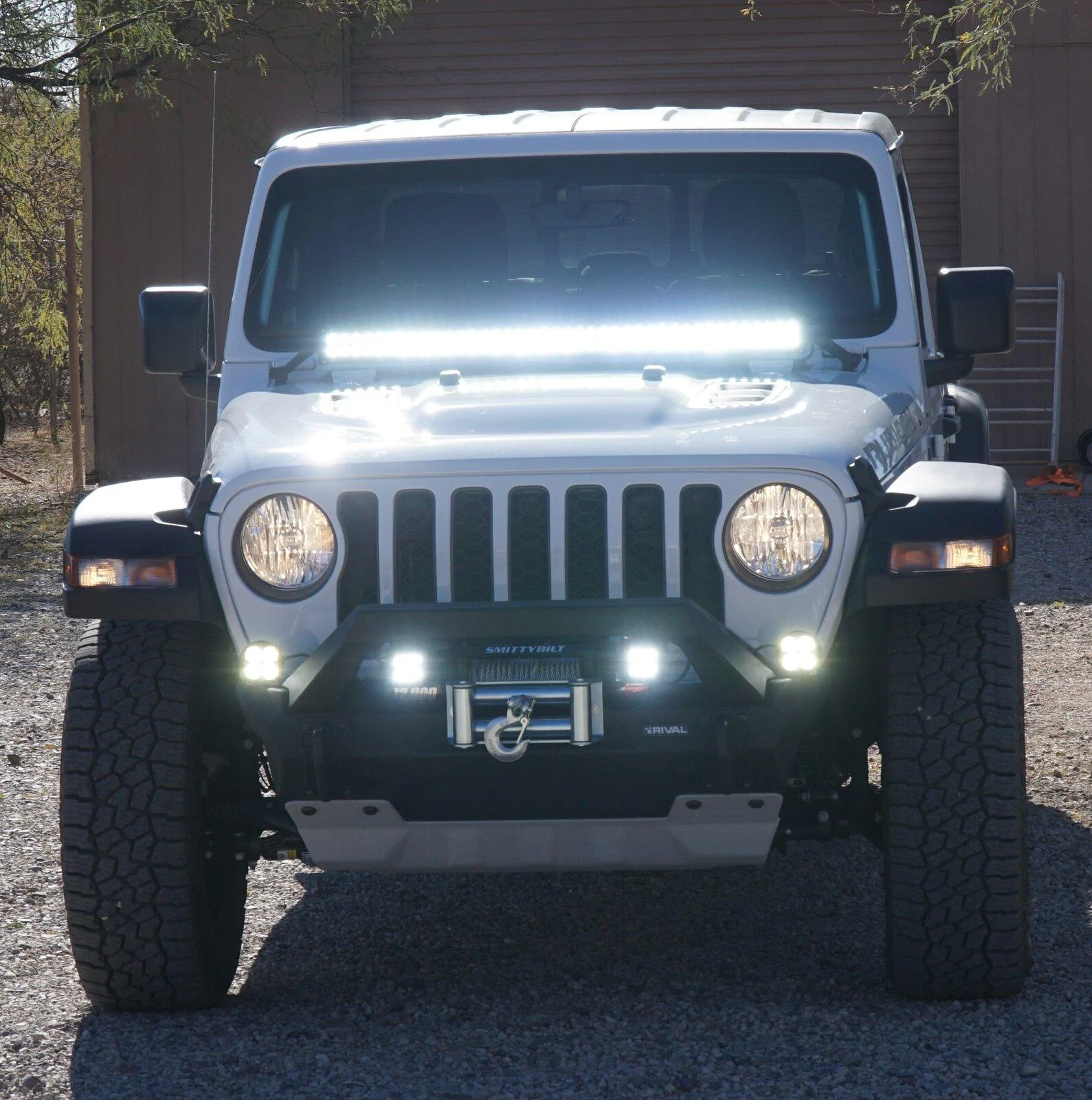 Jeep Gladiator Want everyones opinion...Stubby or Full Length Bumpers DSC03323