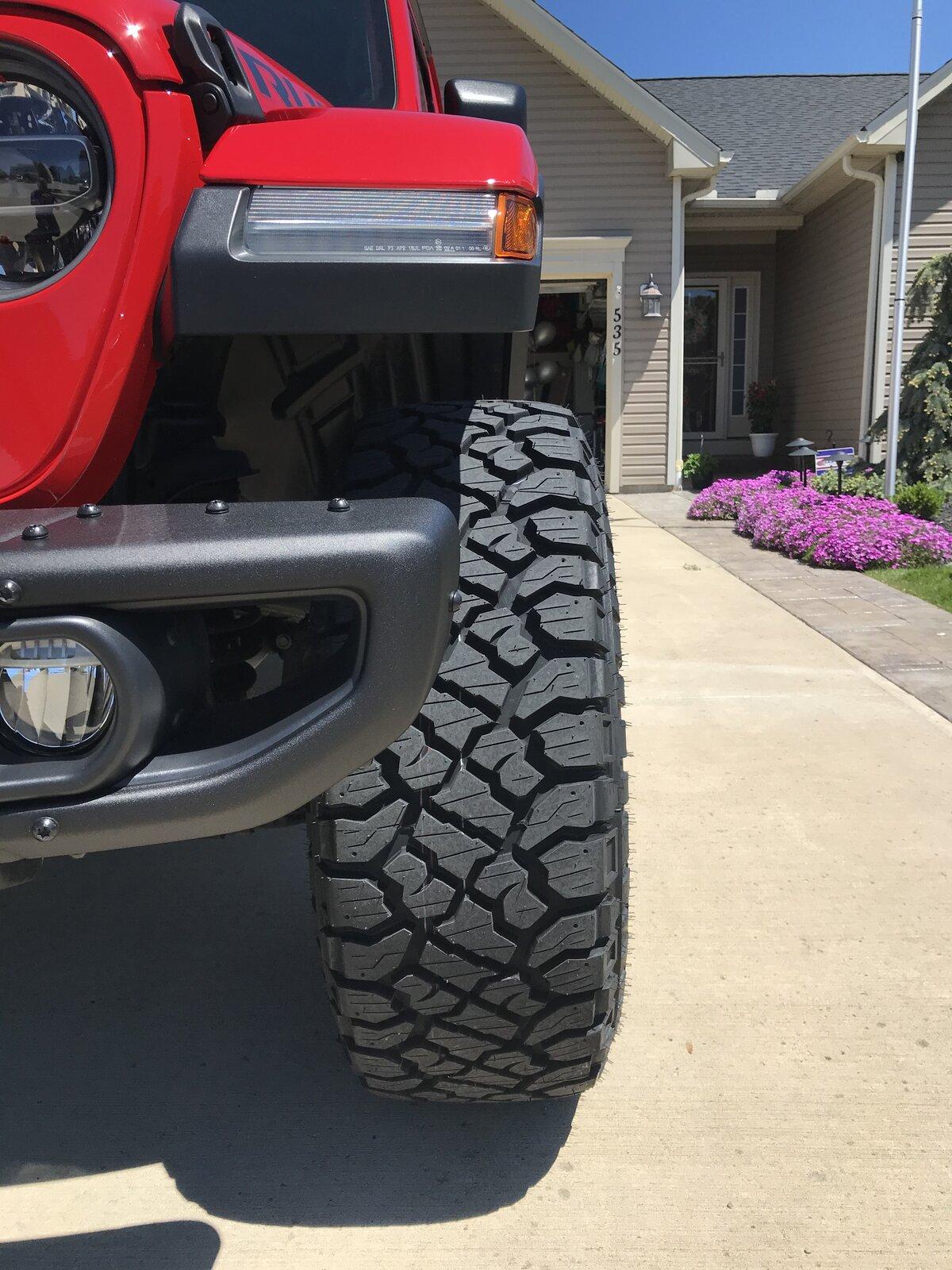 Jeep Gladiator Summer Shoes - Method Grid 309’s on 35’s D034B16E-8025-40BC-8887-1CD358674153