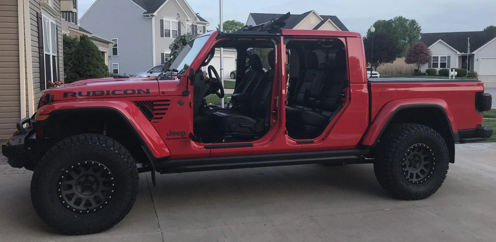 Jeep Gladiator Lets see all those Gladiators with lifts and bigger tires! 313B09D2-710C-4549-A1AA-07810162E527