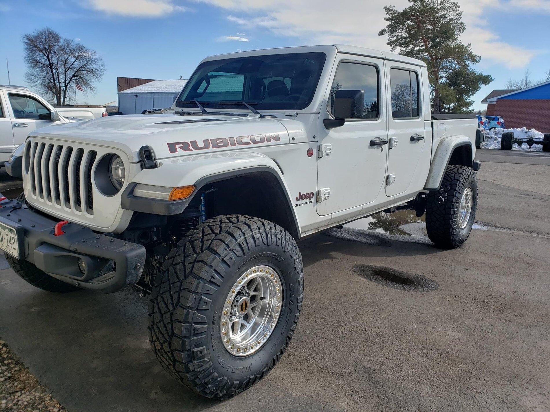 Jeep Gladiator Lets see all those Gladiators with lifts and bigger tires! IMG_5868.JPG