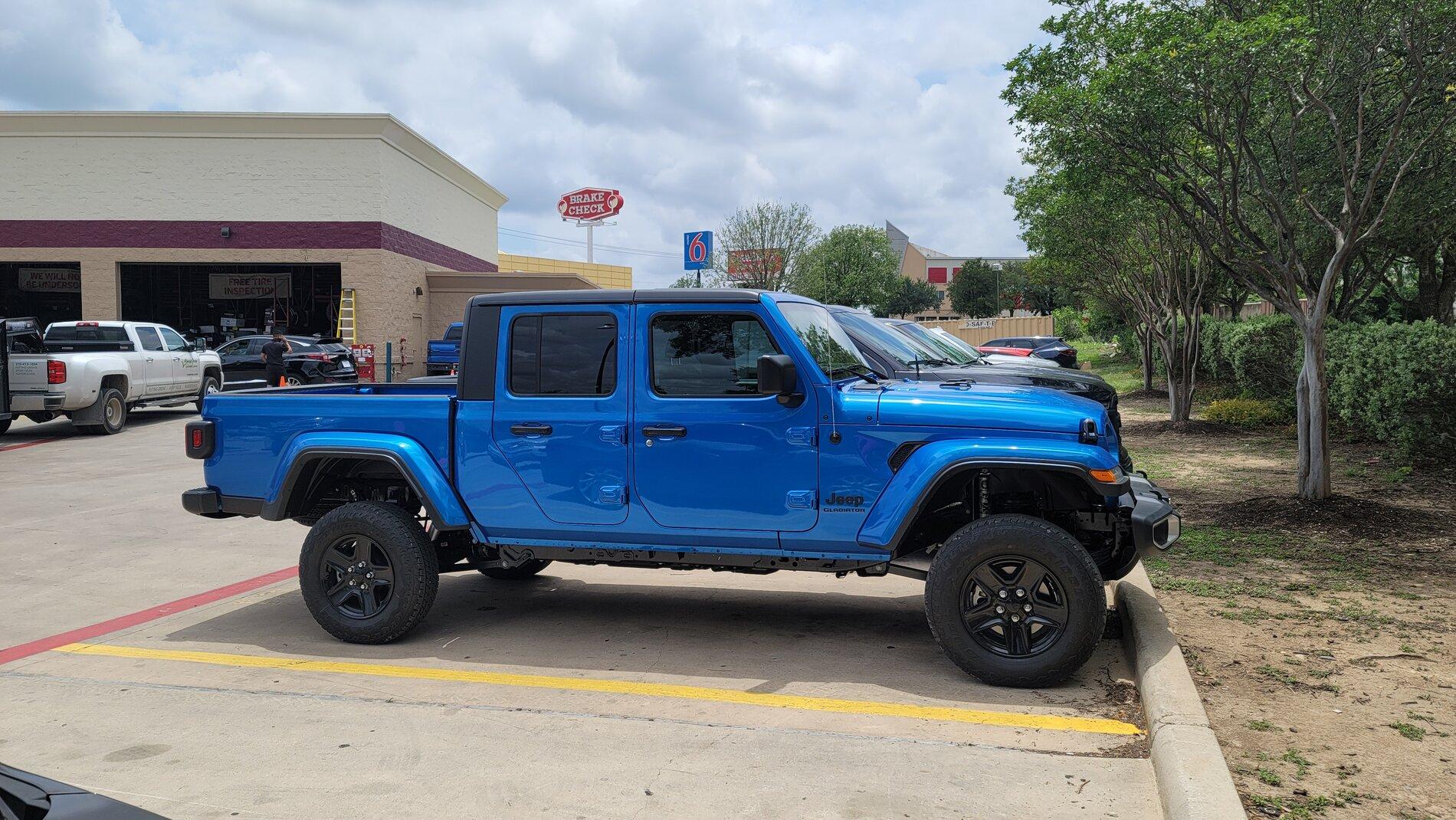 Jeep Gladiator Garzilla 2.0 - 2021 Hydro Blue - Are you not entertained? 20210521_134448