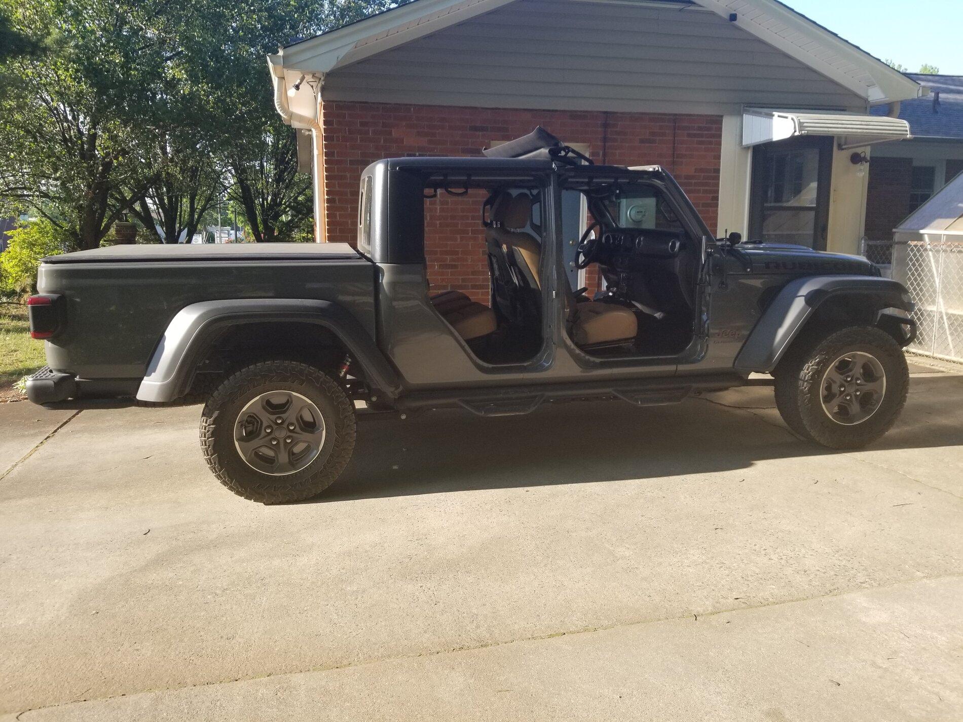 Jeep Gladiator I finally got partially naked the first time. 20210521_182537 - Copy