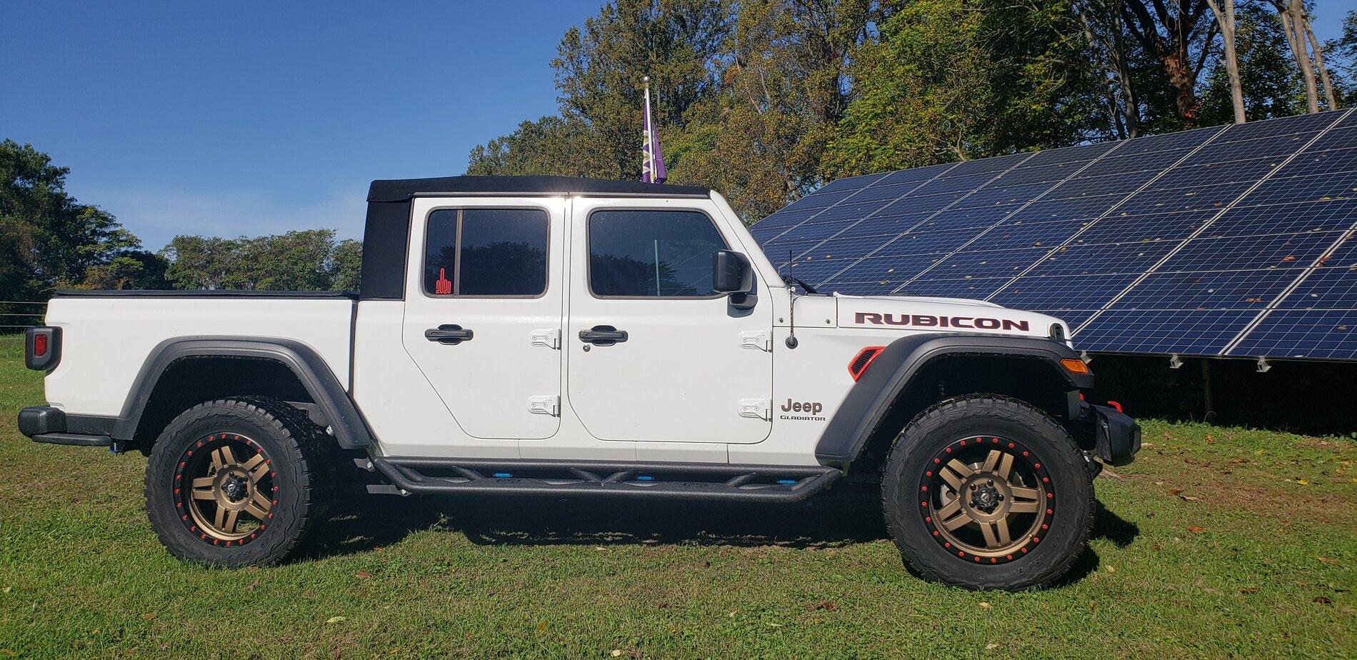 Jeep Gladiator Lets see all those Gladiators with lifts and bigger tires! C7D98AEE-5834-4E09-A8CD-463309391896