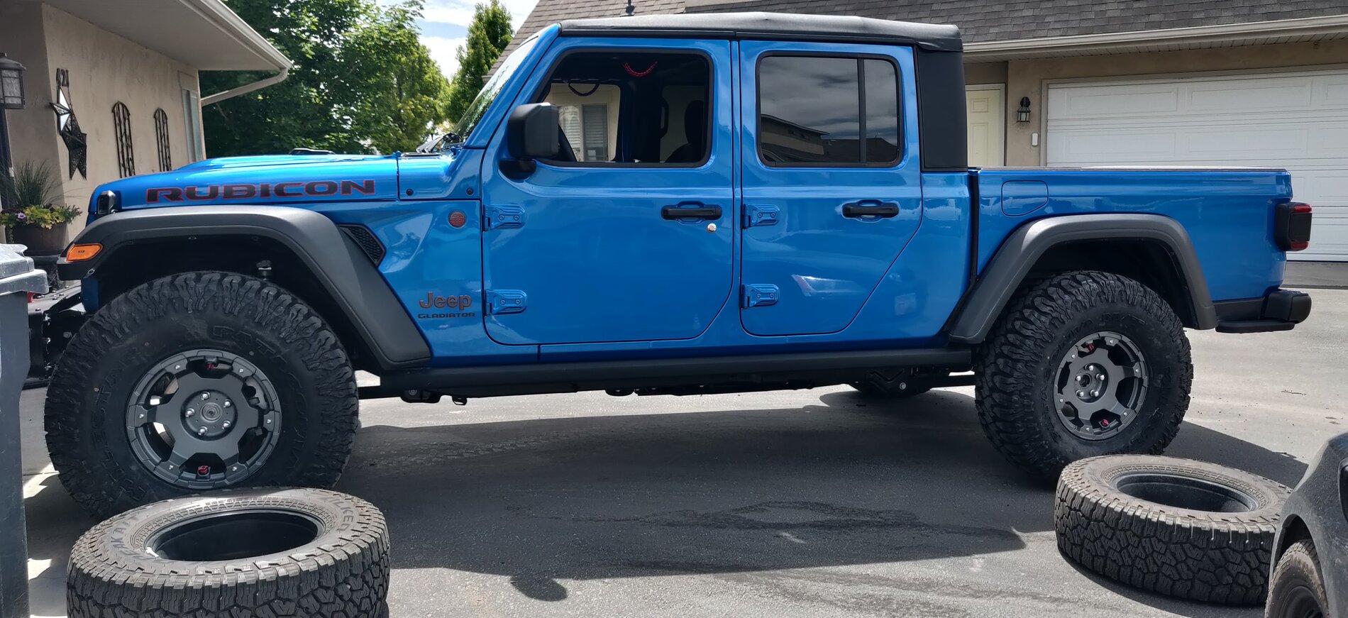 Jeep Gladiator Well 38" milestars will fit without rubbing and no lift IMG_20210522_123406