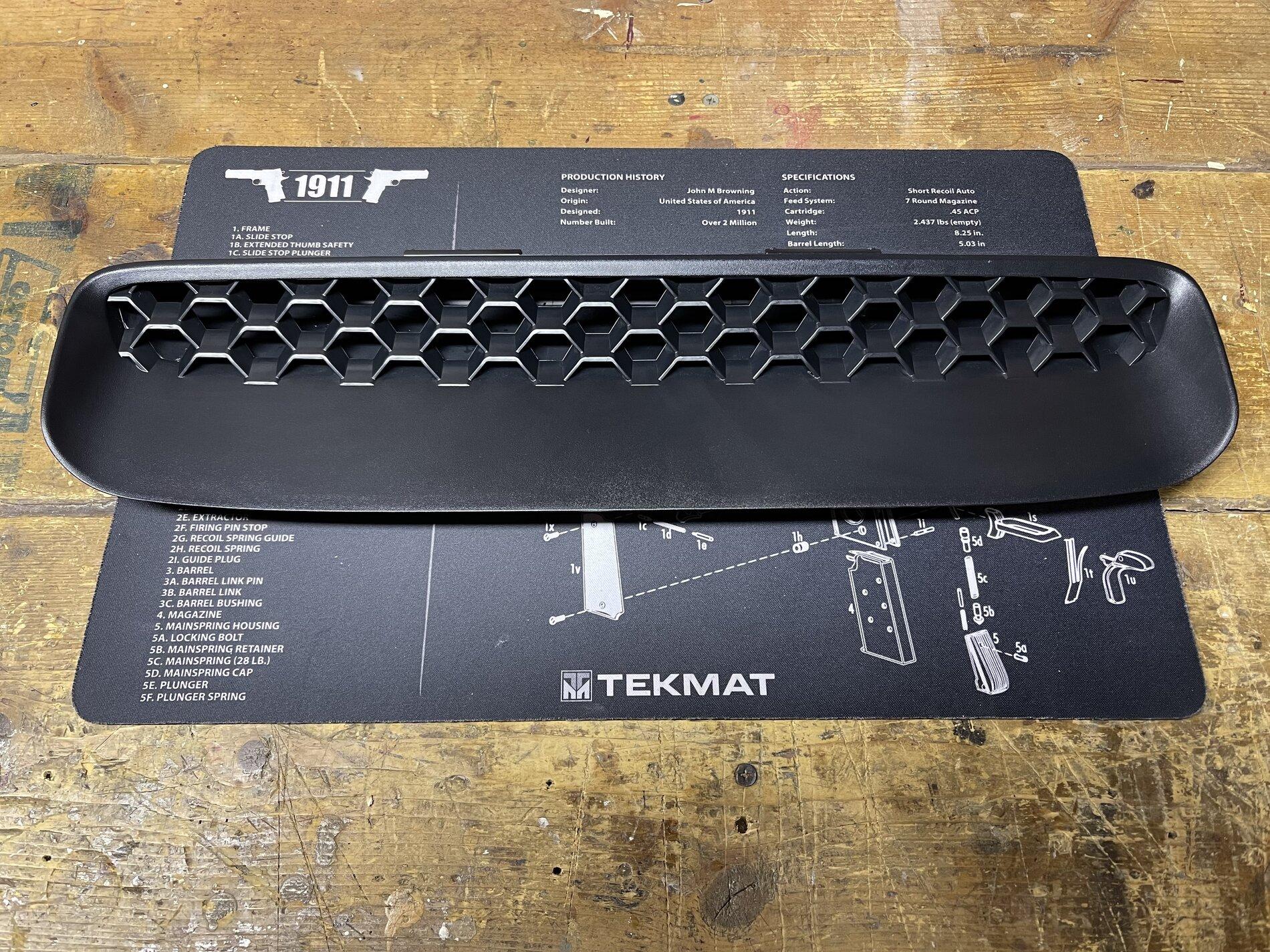 Jeep Gladiator Mojave Hood Scoop Running Lights 42BB1997-C1C9-4FAF-BD30-0020E334850D