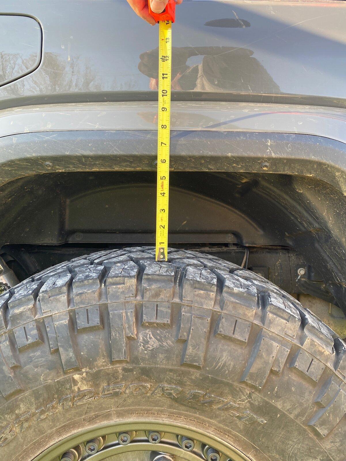 Jeep Gladiator What did you do TO your Gladiator today? [ADMIN WARNING: NO POLITICS, NO GUN TALK] rear clearance.JPG