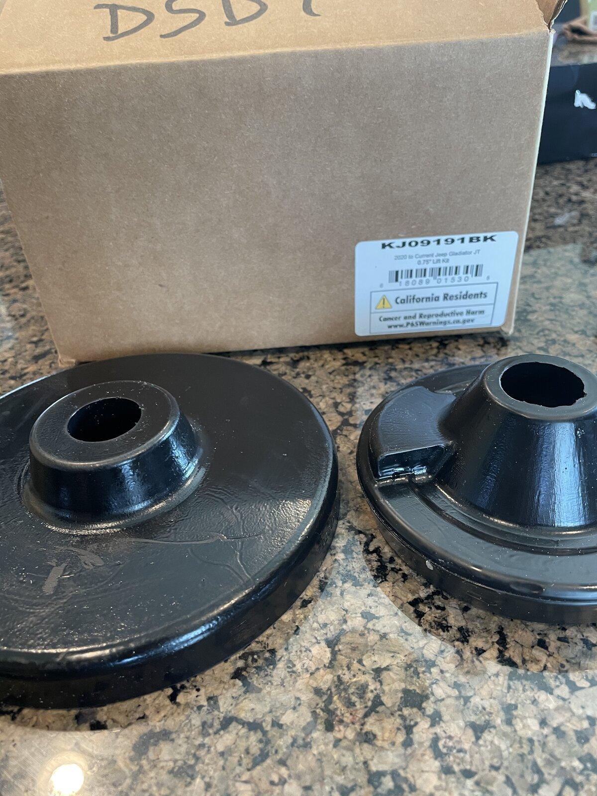 Jeep Gladiator Scratched spacer lift install. 3C0A8CAF-51BF-47AA-A904-689C901AEE6D