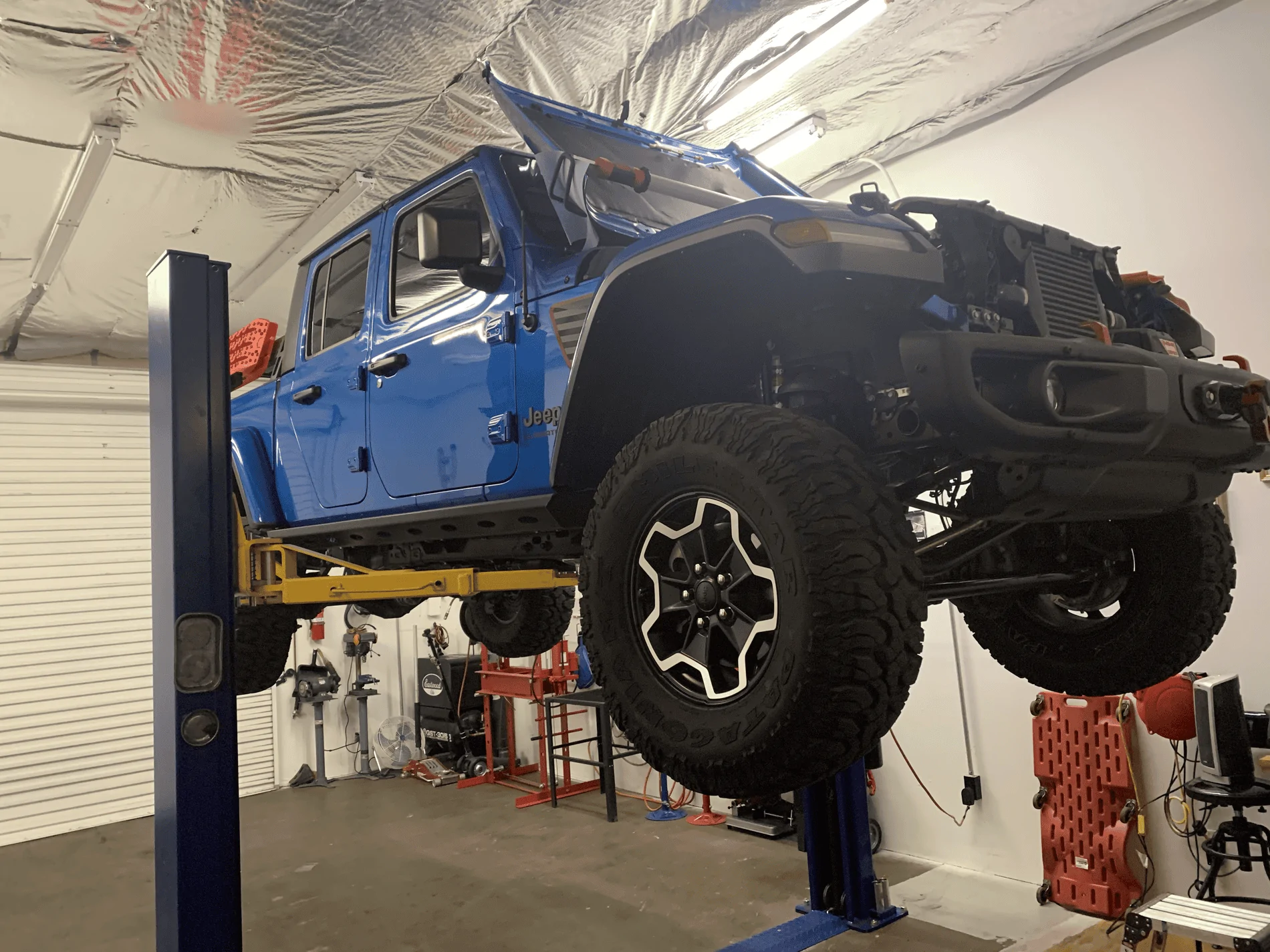 Jeep Gladiator Correct lift points for a 2 post car lift tempImagesbnEt5