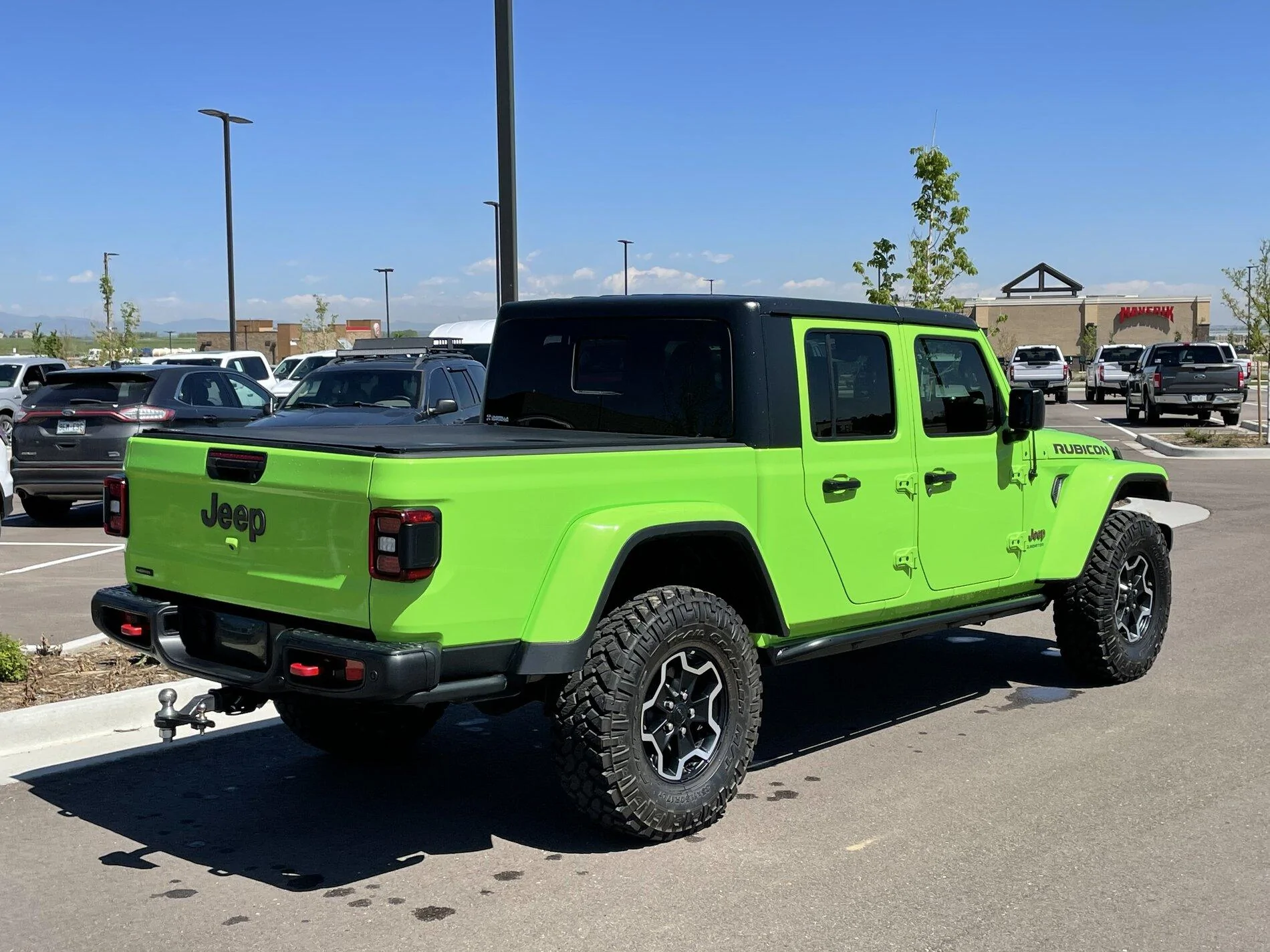 Jeep Gladiator 2021 Acid Green Ecodiesel Rubicon 5k miles 10DDAF96-48B6-47D3-B721-E14EDF590870