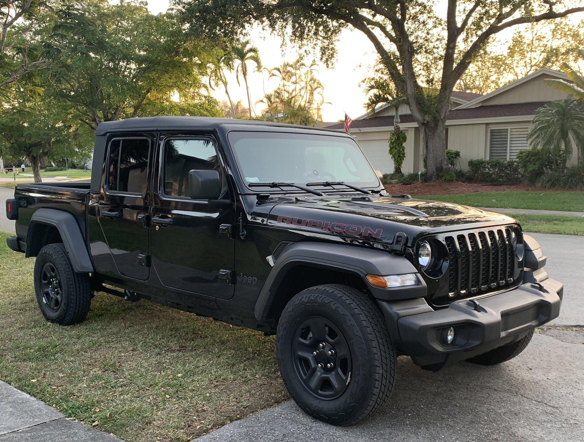 Jeep Gladiator MAX TOW Fender Flares + Liners $250 IMG_0701