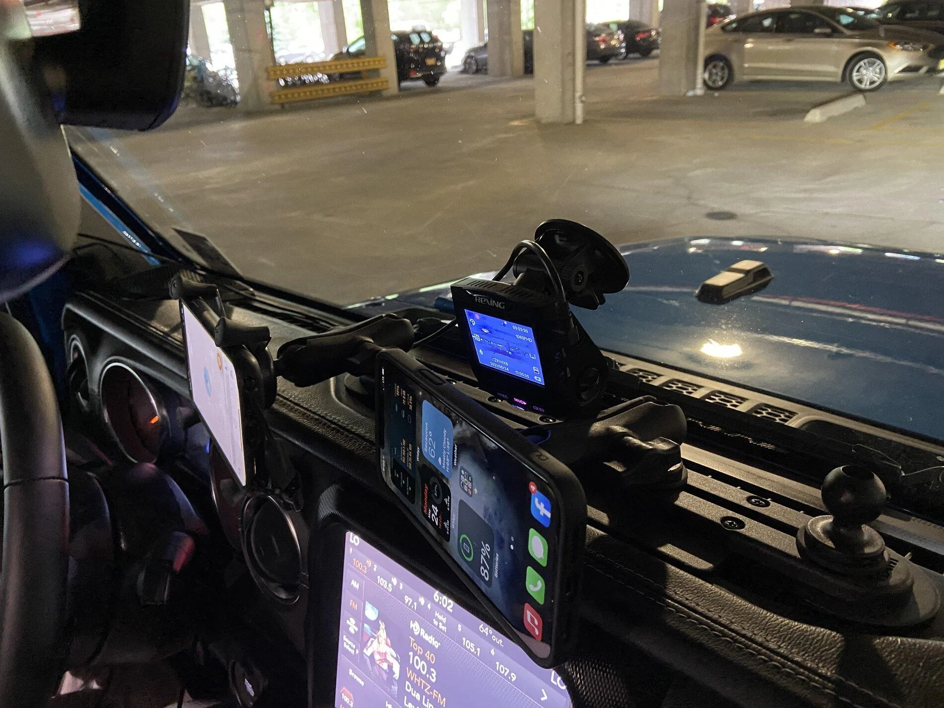Jeep Gladiator Phone Solutions 2021-05-24 18.02.27