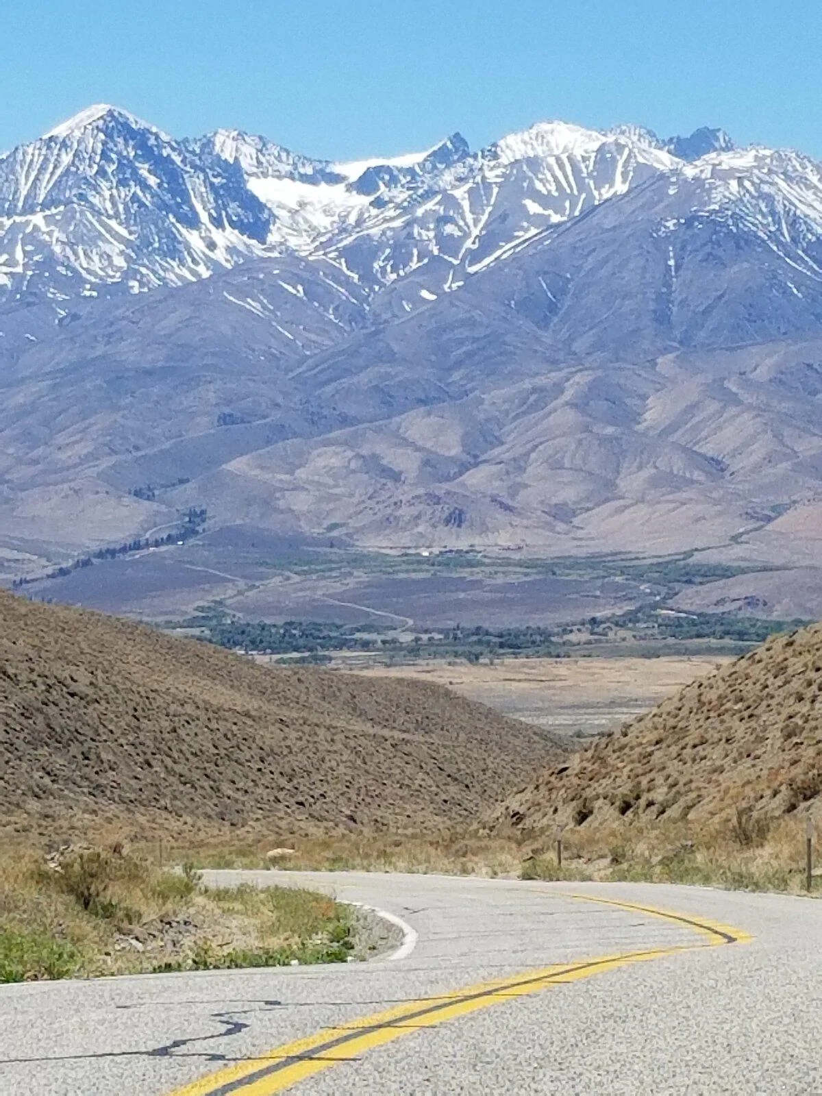 Jeep Gladiator Florida to California with a 2020 JT lonely road