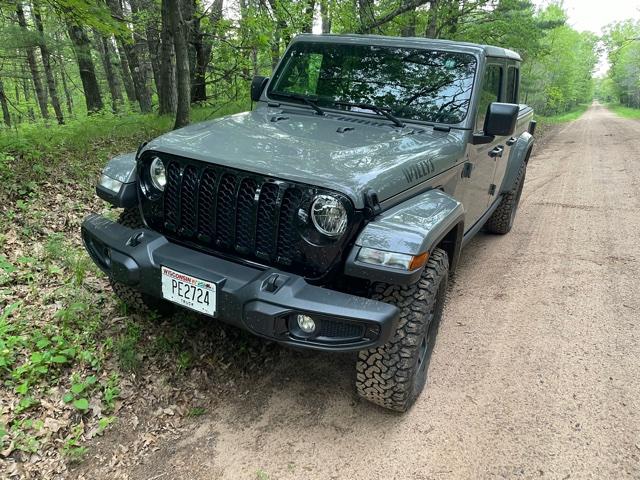 Jeep Gladiator The Philistine thread - non-lifted Gladiators and not likely to be, either Jeep Gladiator 1