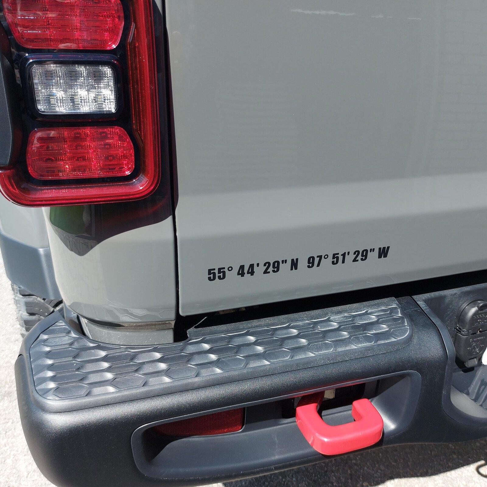 Jeep Gladiator Stickers and decal pics! D987AE0B-3459-4EDC-AB34-6FE335CFC5BC