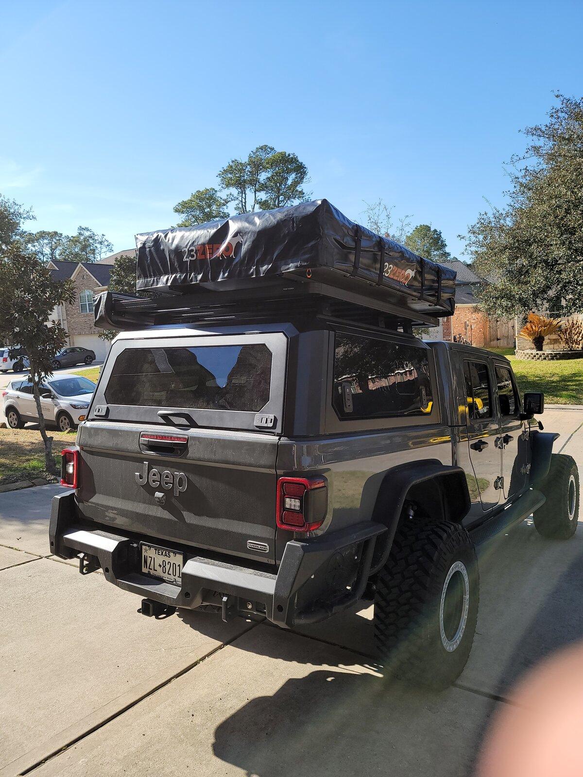 Jeep Gladiator WTS/WTT RSI Bedcap 20210304_154303