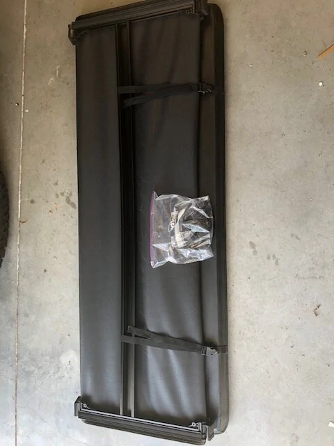 Jeep Gladiator Mopar Soft Fold-Up Tonneau Bed Cover for 20-21 Jeep Gladiator JT IMG_0228