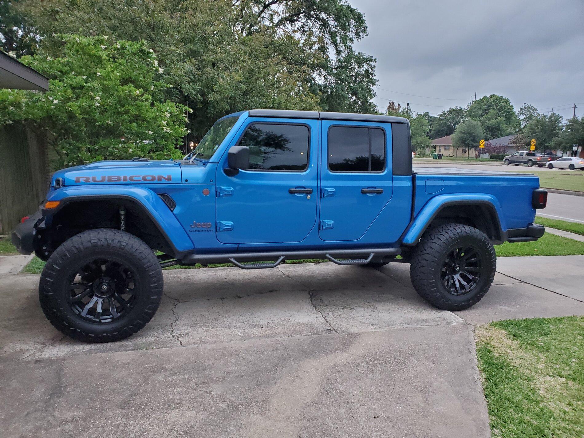 Jeep Gladiator Lets see all those Gladiators with lifts and bigger tires! 20210428_193150