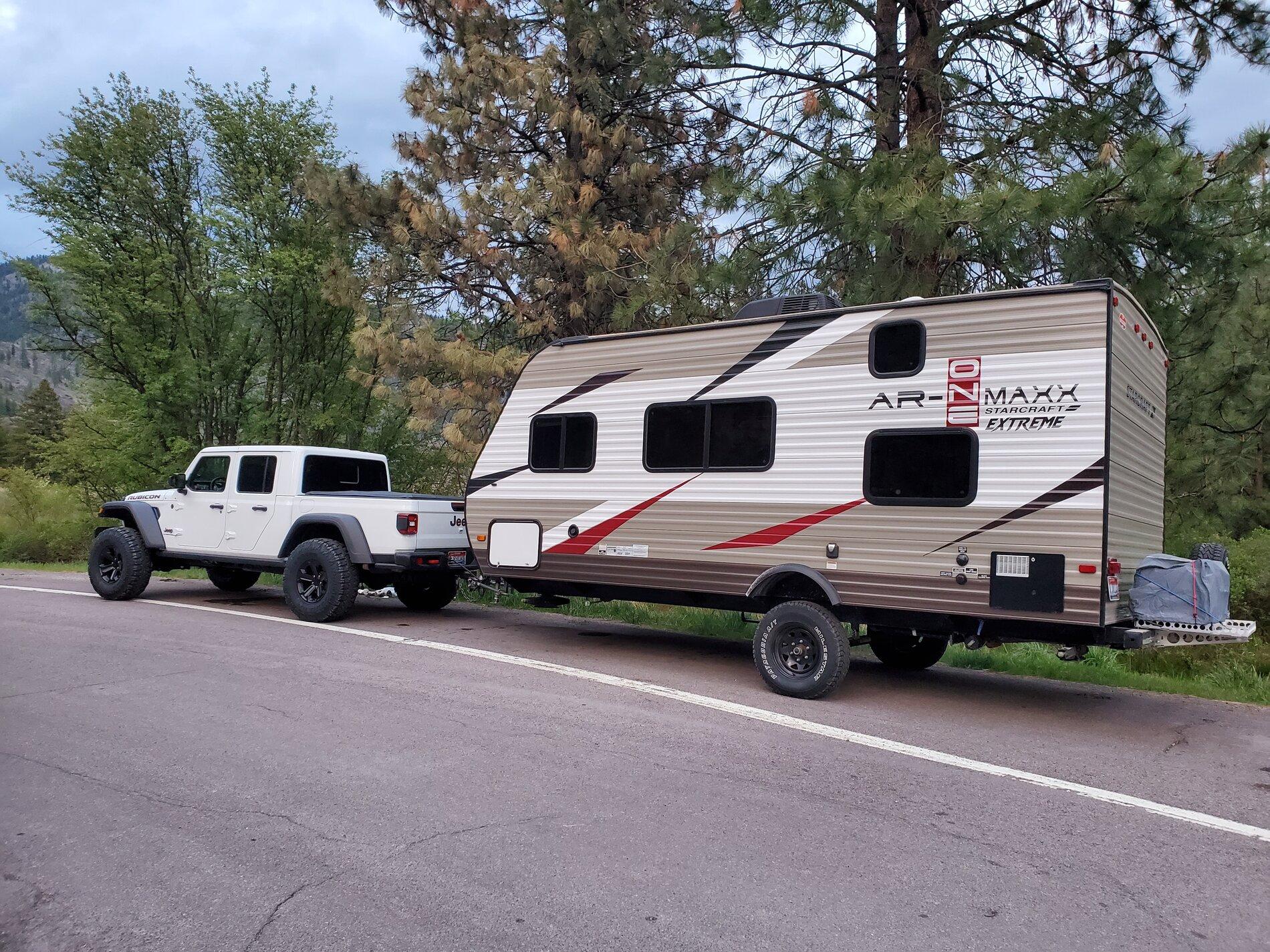 Jeep Gladiator Is anyone building with a tow camper setup? 2021-05-08 06.36.46