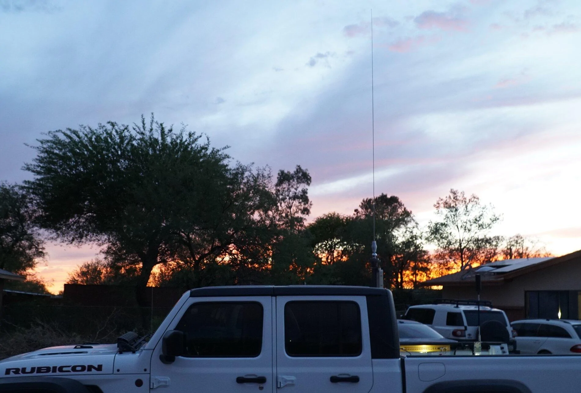 Jeep Gladiator Getting ready for HF moble DSC06848 (2)