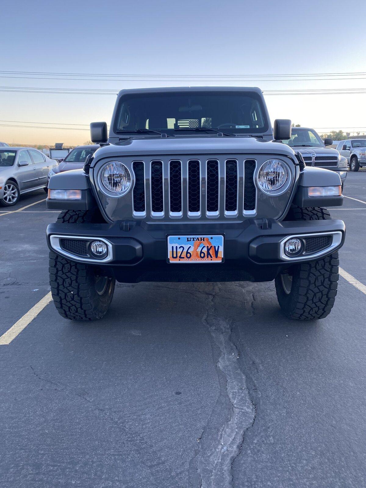 Jeep Gladiator The Philistine thread - non-lifted Gladiators and not likely to be, either 22224E41-6706-4CCE-B2D1-70867BFBF926
