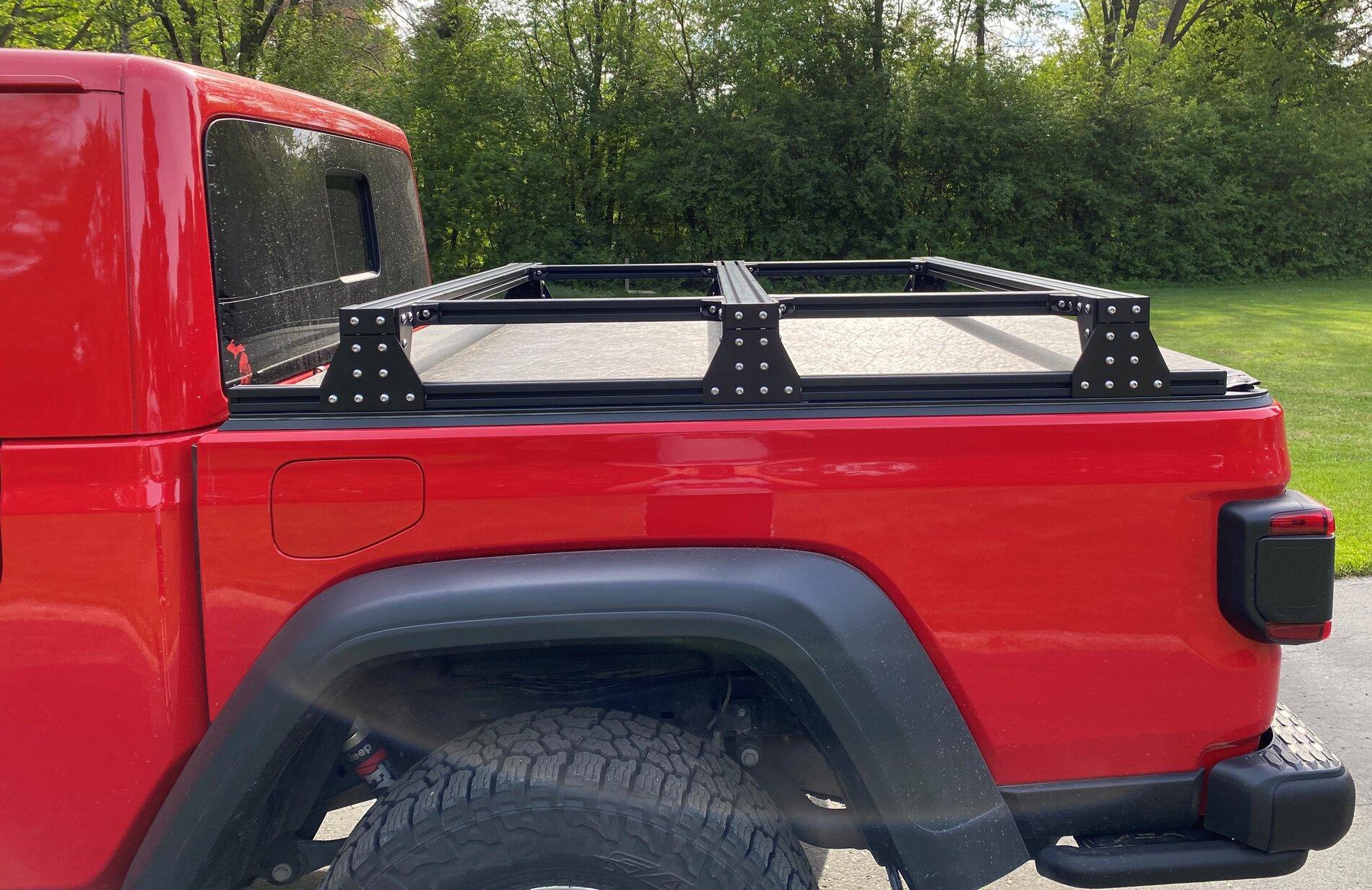 Jeep Gladiator Bed cover with rack Rack_View