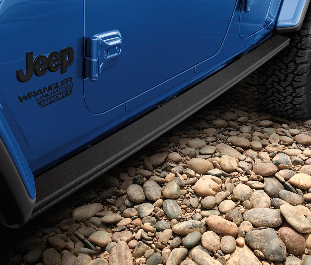 Jeep Gladiator Could stock 35's be coming to the JT?? 1622137454238
