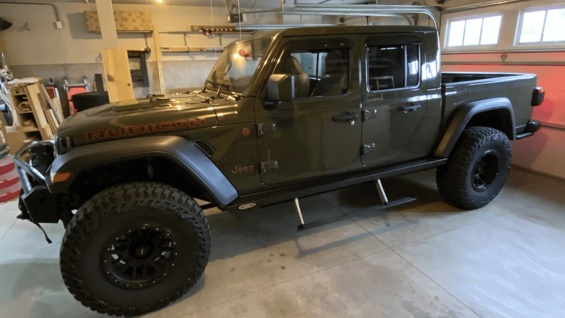 Jeep Gladiator Gladiator Rubicon - Sarge Green w/ Tan Leather Interior 1622152719973