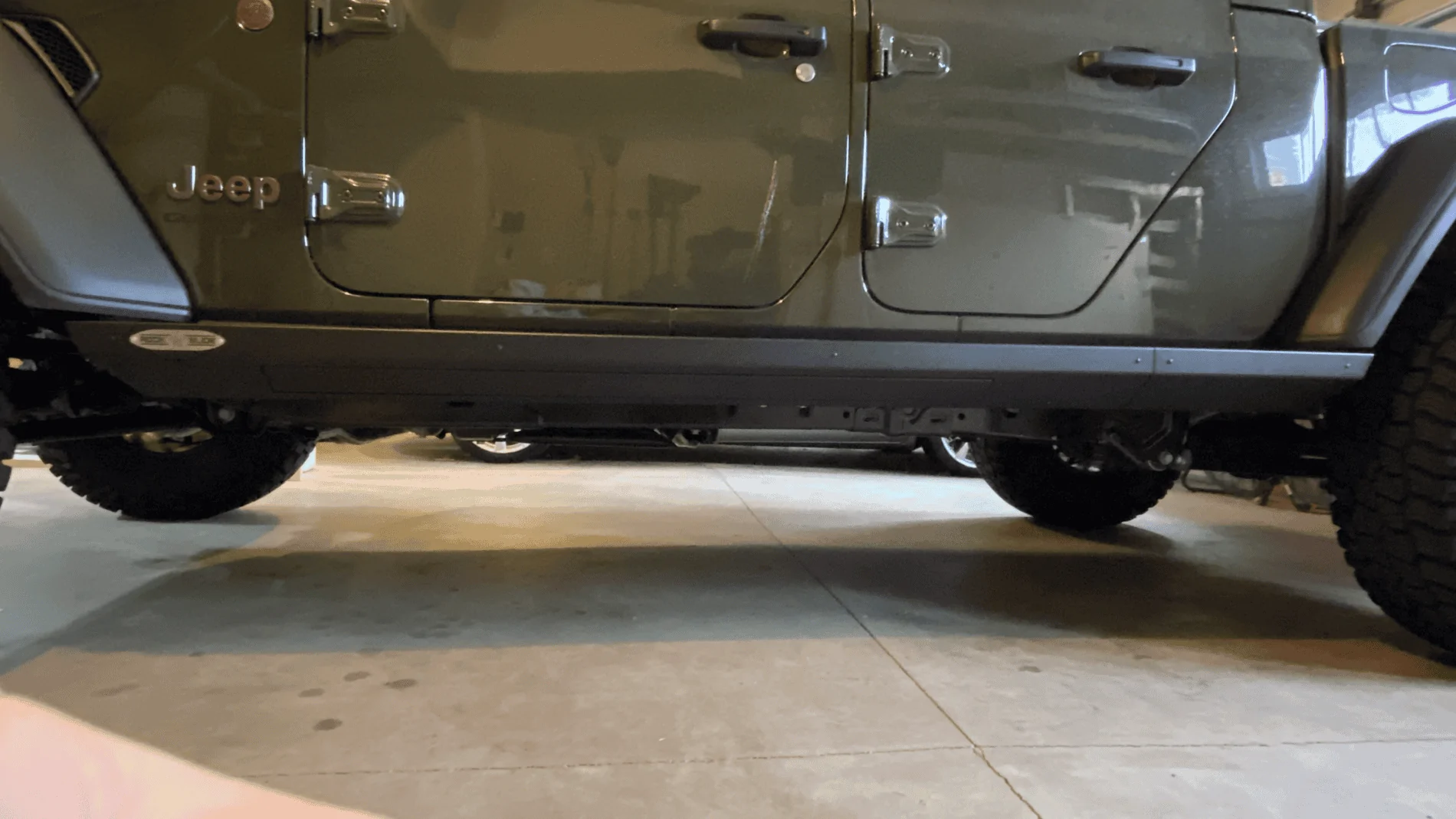 Jeep Gladiator Gladiator Rubicon - Sarge Green w/ Tan Leather Interior 1622152781144