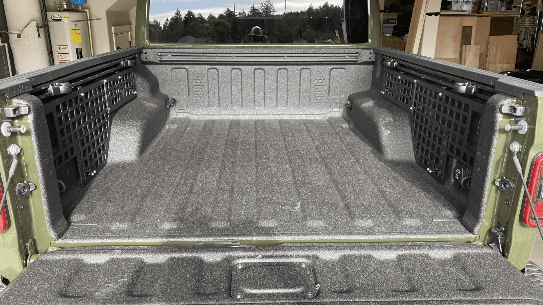Jeep Gladiator Molle bed panels 1622175478596