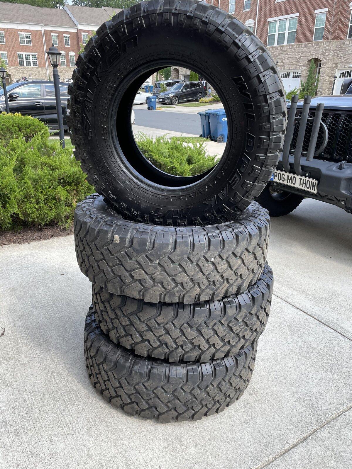 Jeep Gladiator Set of 4 Falken Wildpeak M/T take off from Rubicon $ 500 OBO D1546D20-7430-45EE-AC09-DBF4DE5ACF11