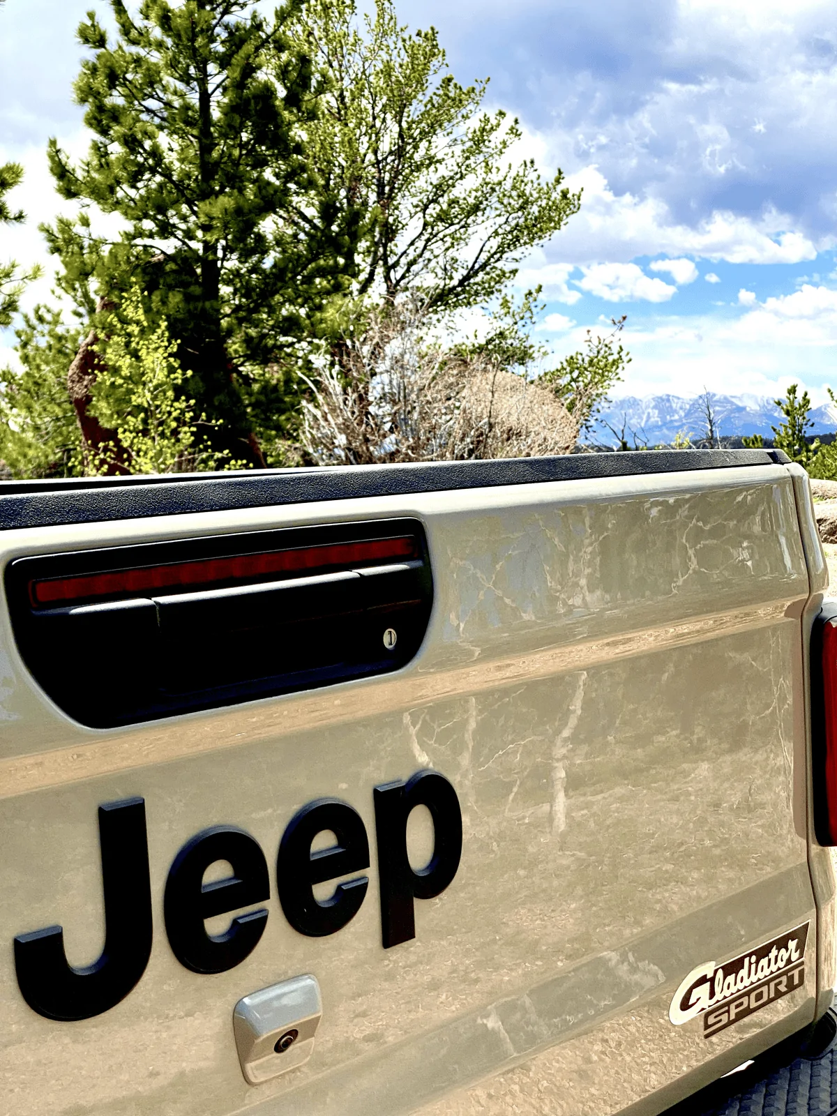 Jeep Gladiator MAY 1.  Schubarth Loop COLORADO SPRINGS/WOODLAND PARK tempImageB9e95S