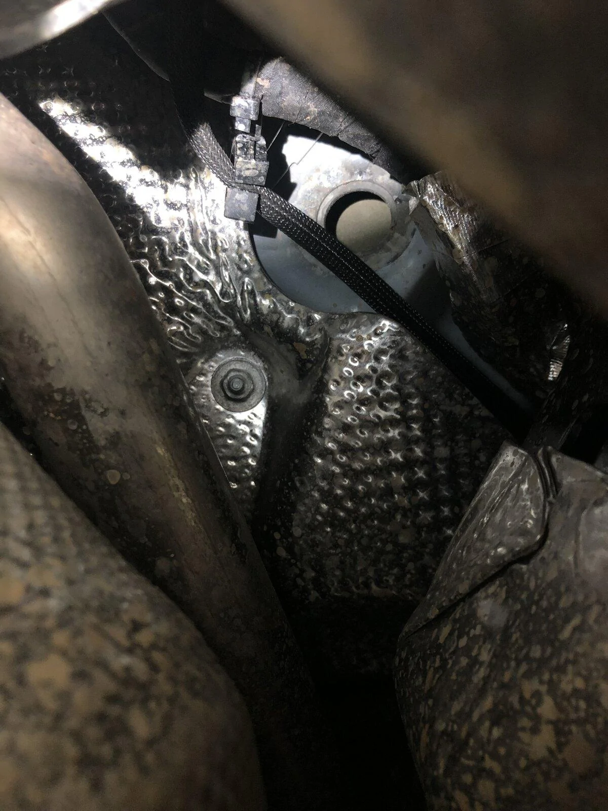 Jeep Gladiator Are these frame ports suppose to be pkugged A42D79A2-8E0D-4431-B48D-B1EFF7F0FCD4