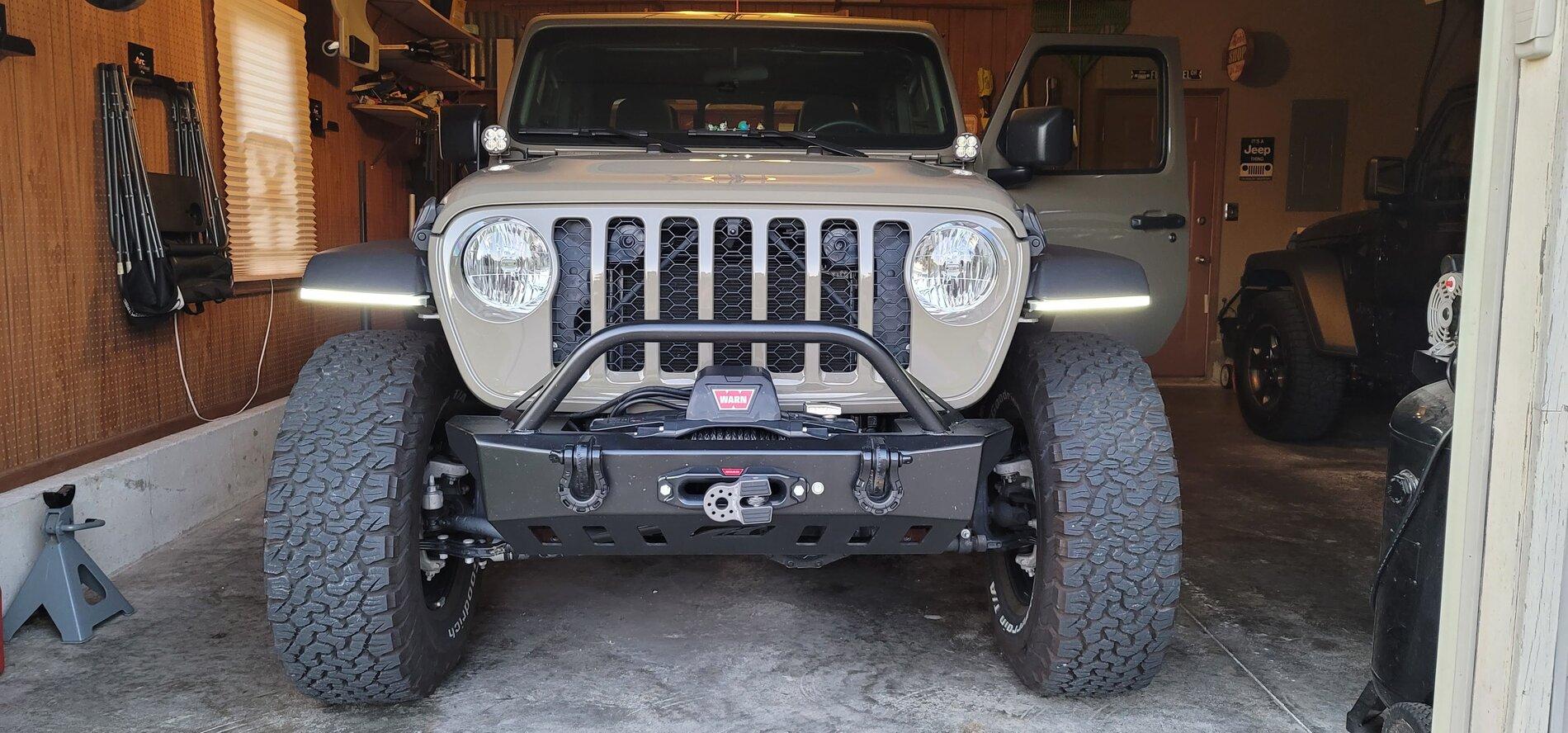 Jeep Gladiator Has anyone done a fender chop on a max tow 4FB9AA8C-9F65-444A-B234-E2185725F4B5