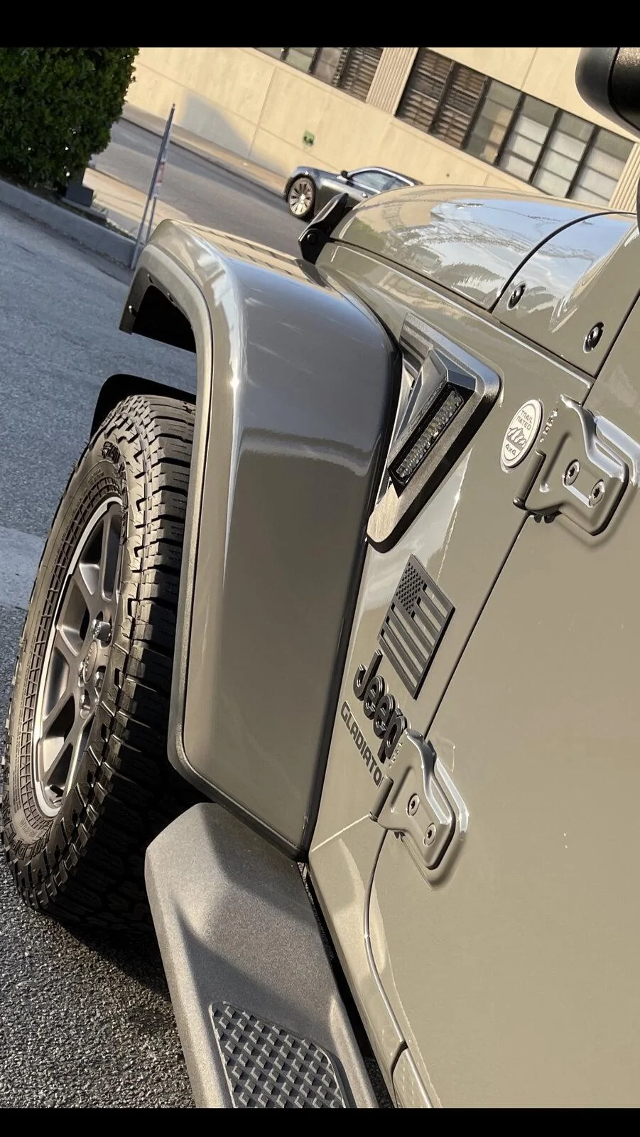 Jeep Gladiator Noob Question: swapping out rubicon wheels and tires 9D72CDC9-9821-418C-8F0C-A12C97AED2D5