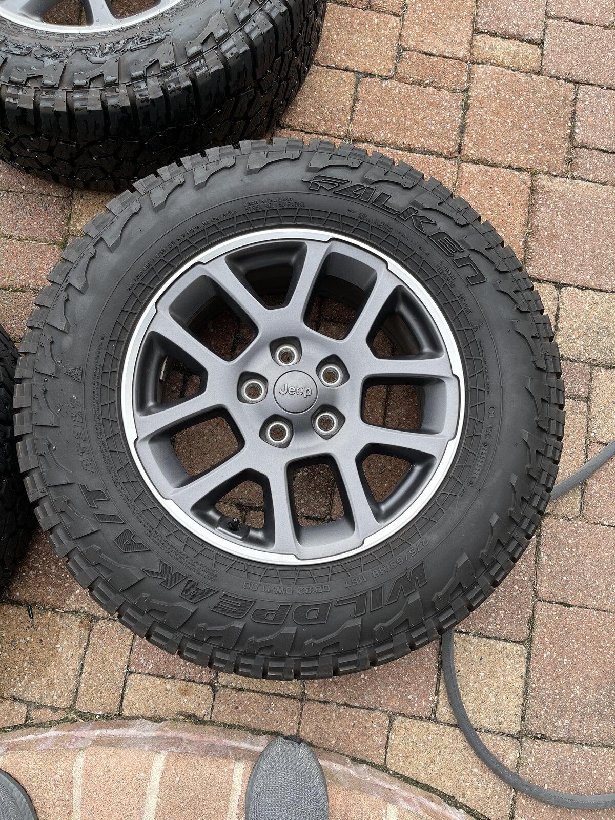 Jeep Gladiator 4 Falken wildpeak AT3W’s on overland wheels 103F406B-7369-446A-A817-5BB373640509