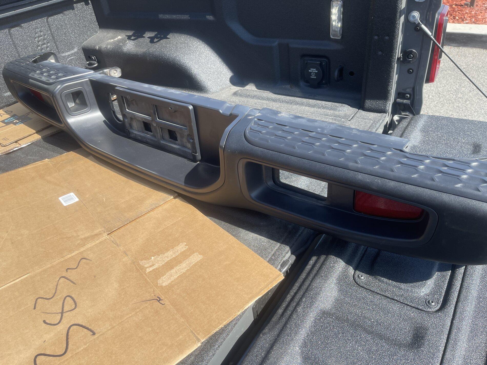 Jeep Gladiator FS: Rubicon rear metal bumper C664594F-4BF2-43B8-BCC5-E5A40D2A0729